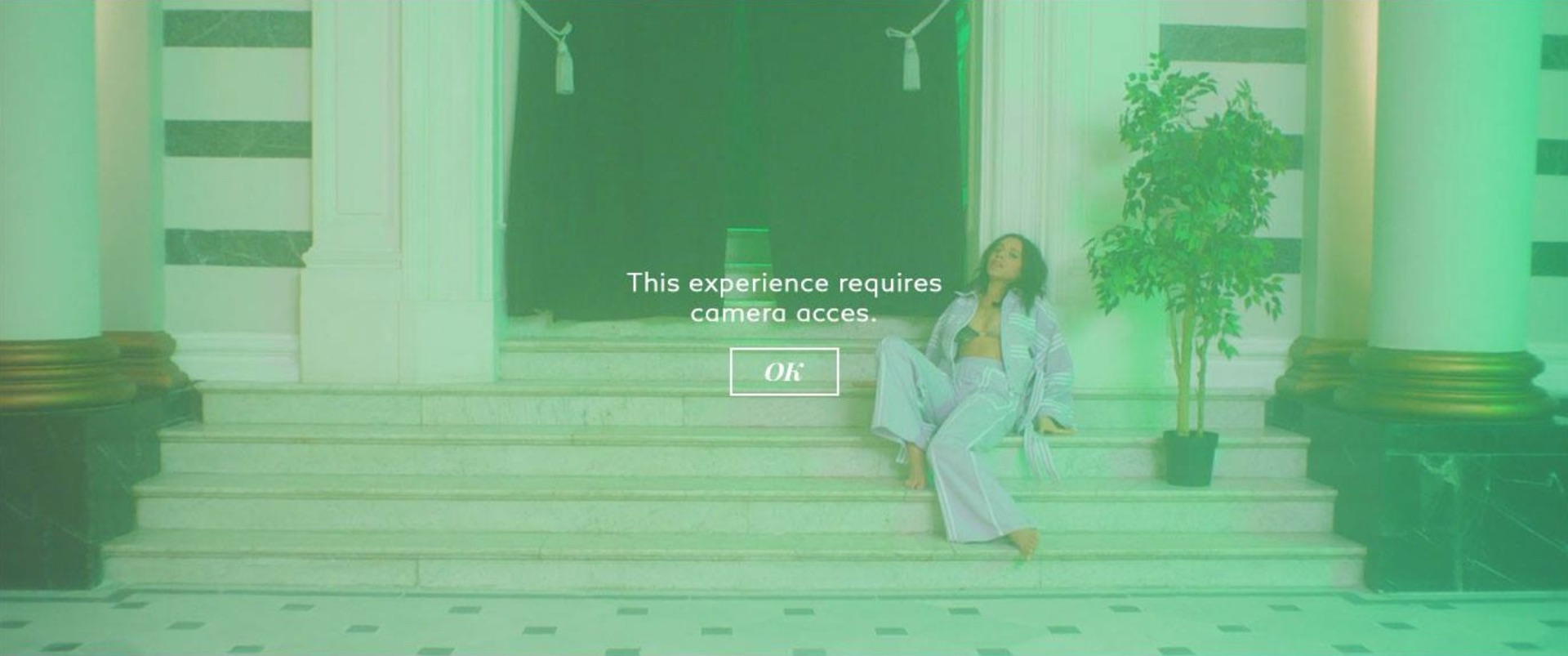Start screen: “This experience requires camera access”